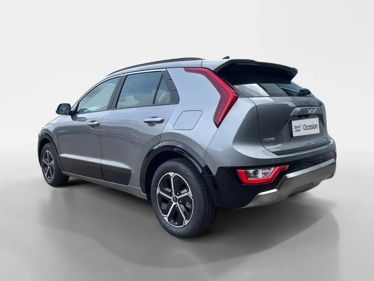 1.6 GDi Hybrid DynamicLine | Adaptive cruise control | Keyless entry | Navigatie | Climate control