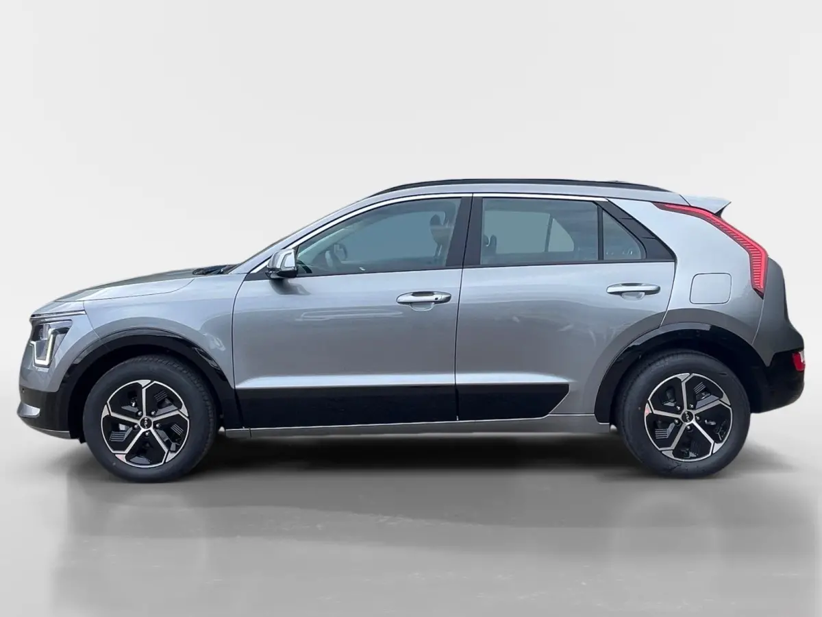 1.6 GDi Hybrid DynamicLine | Adaptive cruise control | Keyless entry | Navigatie | Climate control
