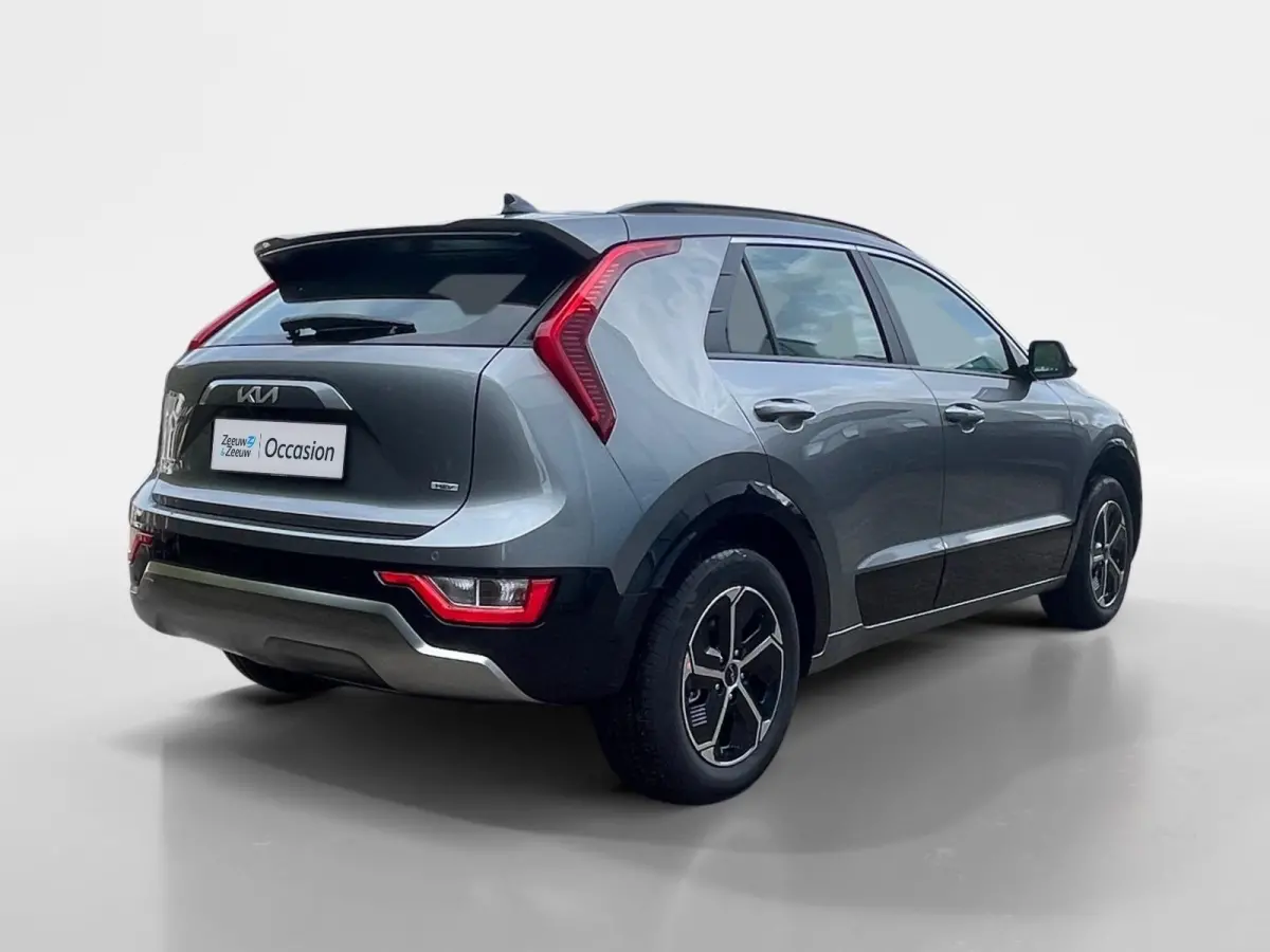 1.6 GDi Hybrid DynamicLine | Adaptive cruise control | Keyless entry | Navigatie | Climate control