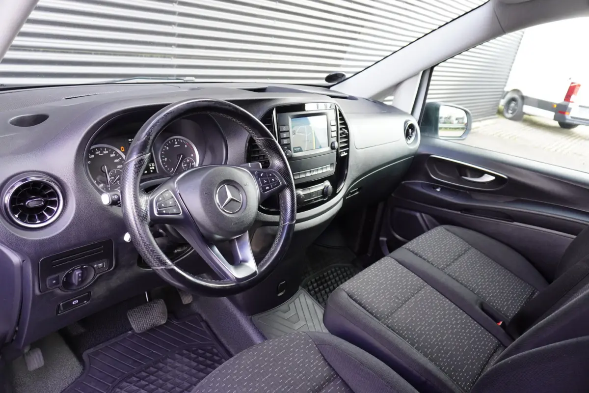 114 CDI 136pk Automaat Lang L2 Trekhaak Apple Carplay Camera Navi Stoelverwarming ACC Cruise control