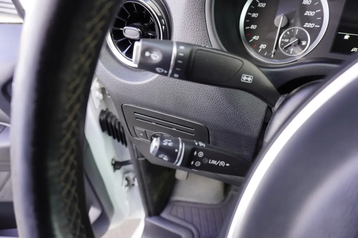 114 CDI 136pk Automaat Lang L2 Trekhaak Apple Carplay Camera Navi Stoelverwarming ACC Cruise control