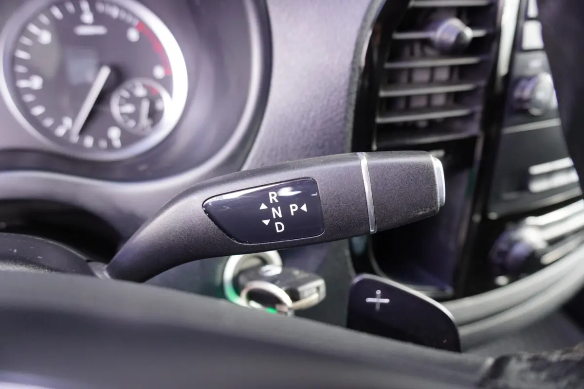 114 CDI 136pk Automaat Lang L2 Trekhaak Apple Carplay Camera Navi Stoelverwarming ACC Cruise control