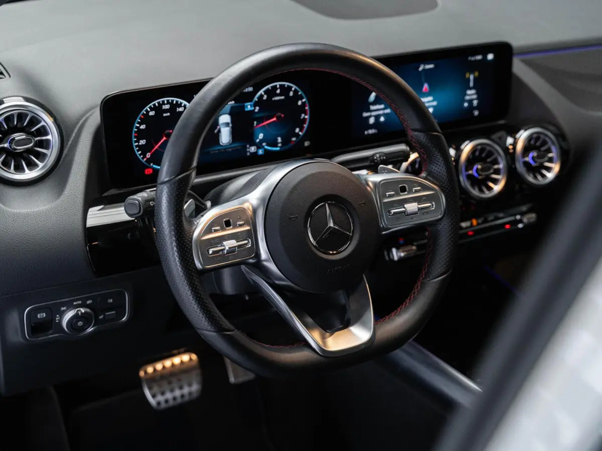 200 AMG Line Pano ACC 19'