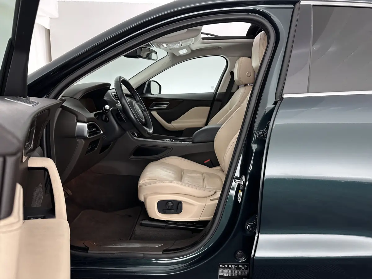 2.0 Portfolio AWD 20d Aut. *PANO | DIGI-COCKPIT | XENON | LEATHER | KEYLESS | MERIDIAN-SOUND | NAVI-FULLMAP | ECC | PDC | CRUISE | 19''ALU*