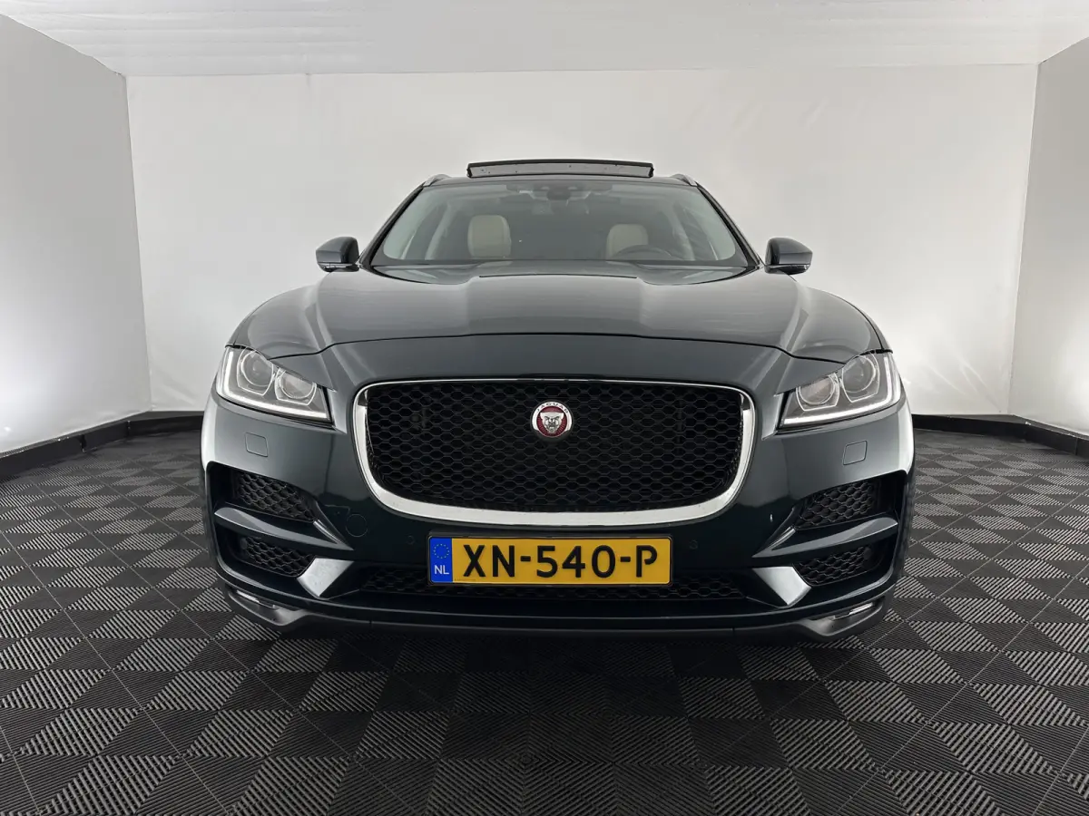 2.0 Portfolio AWD 20d Aut. *PANO | DIGI-COCKPIT | XENON | LEATHER | KEYLESS | MERIDIAN-SOUND | NAVI-FULLMAP | ECC | PDC | CRUISE | 19''ALU*