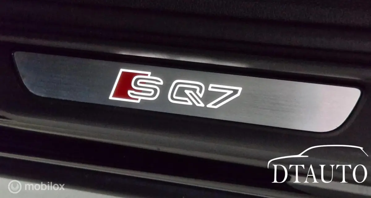 Audi SQ7 4.0 Audi SQ7 4.0 TDI Quattro Pro Line + Led Virtual Cockpit Grijs Kenteken