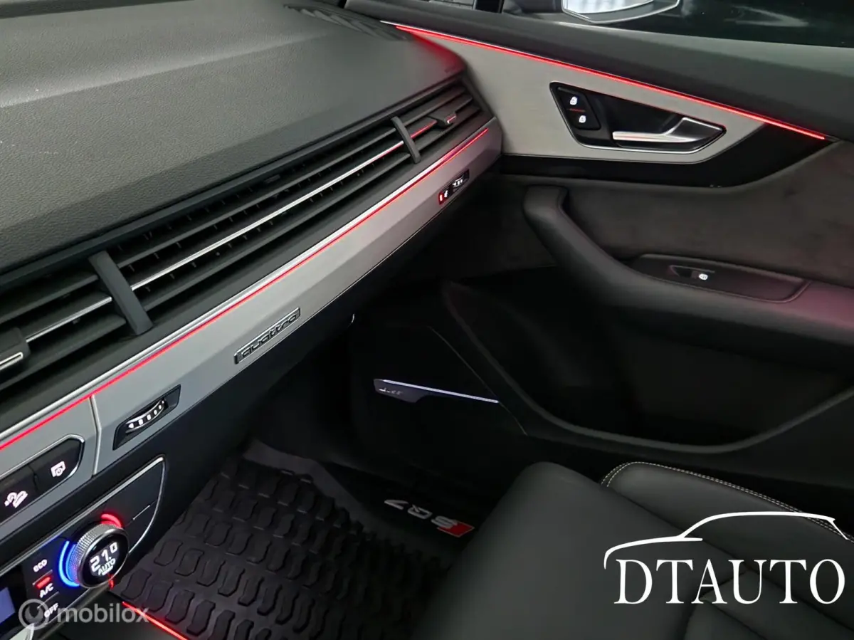 Audi SQ7 4.0 Audi SQ7 4.0 TDI Quattro Pro Line + Led Virtual Cockpit Grijs Kenteken
