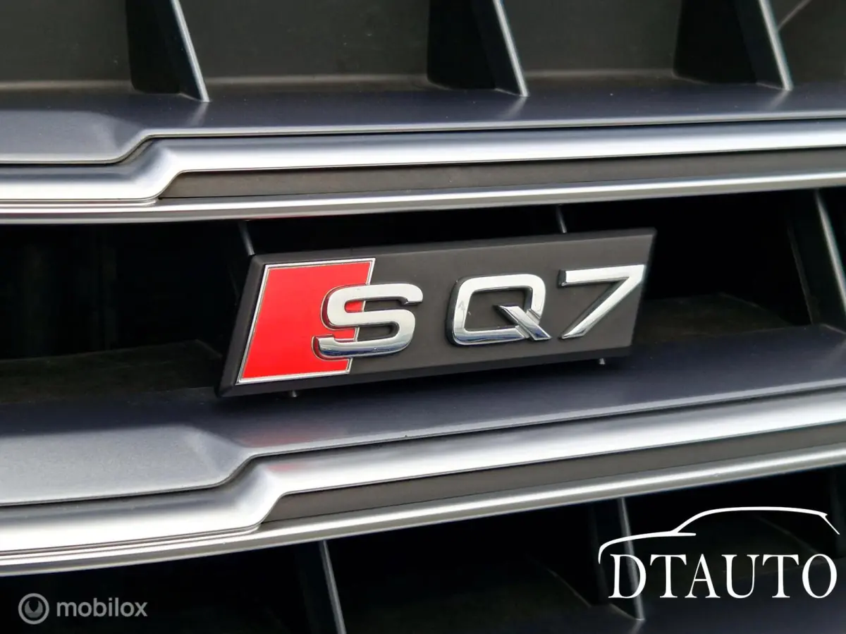 Audi SQ7 4.0 Audi SQ7 4.0 TDI Quattro Pro Line + Led Virtual Cockpit Grijs Kenteken