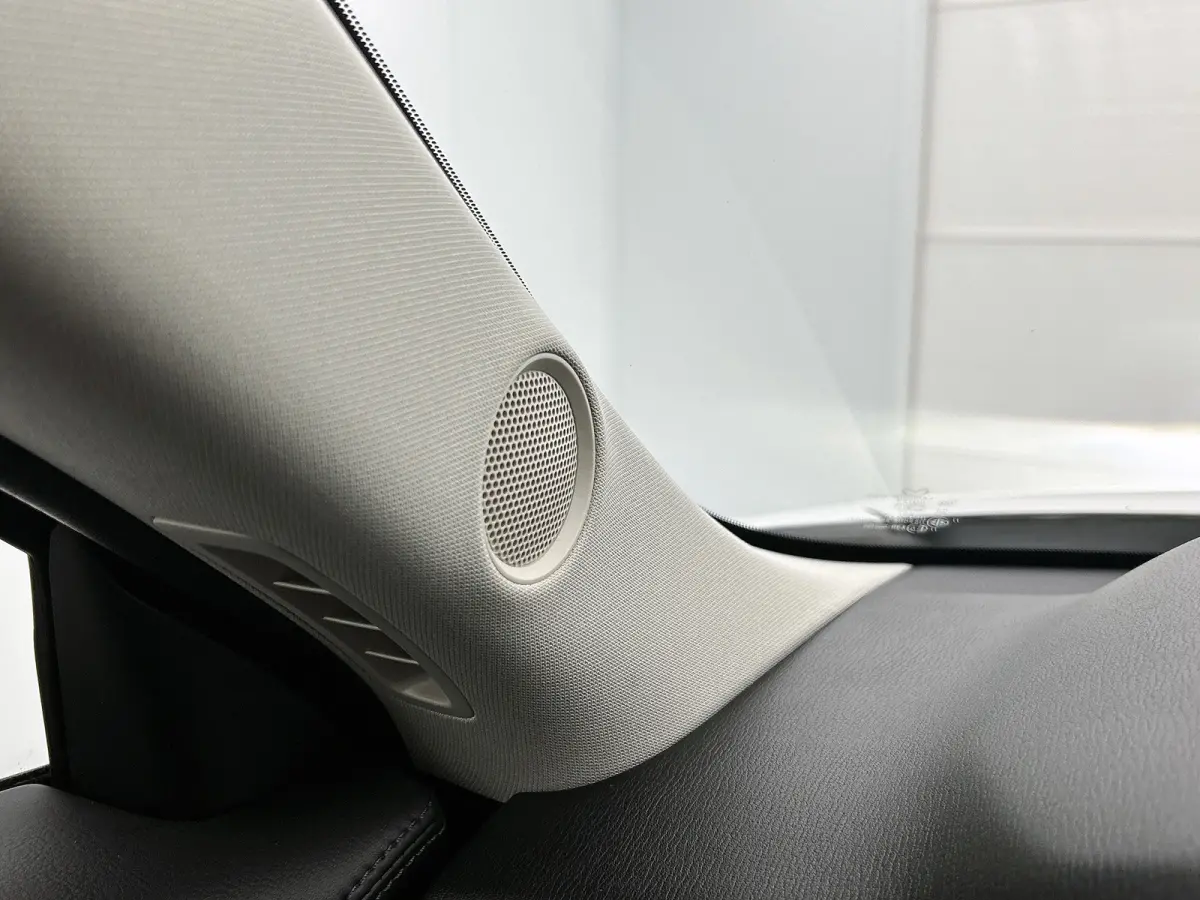 2.0 SkyActiv-G 165 TS EXPORT PRICE!/ LEES TEKST (Navi, Trekhaak, Climate Con, Cruise Con, Etc)