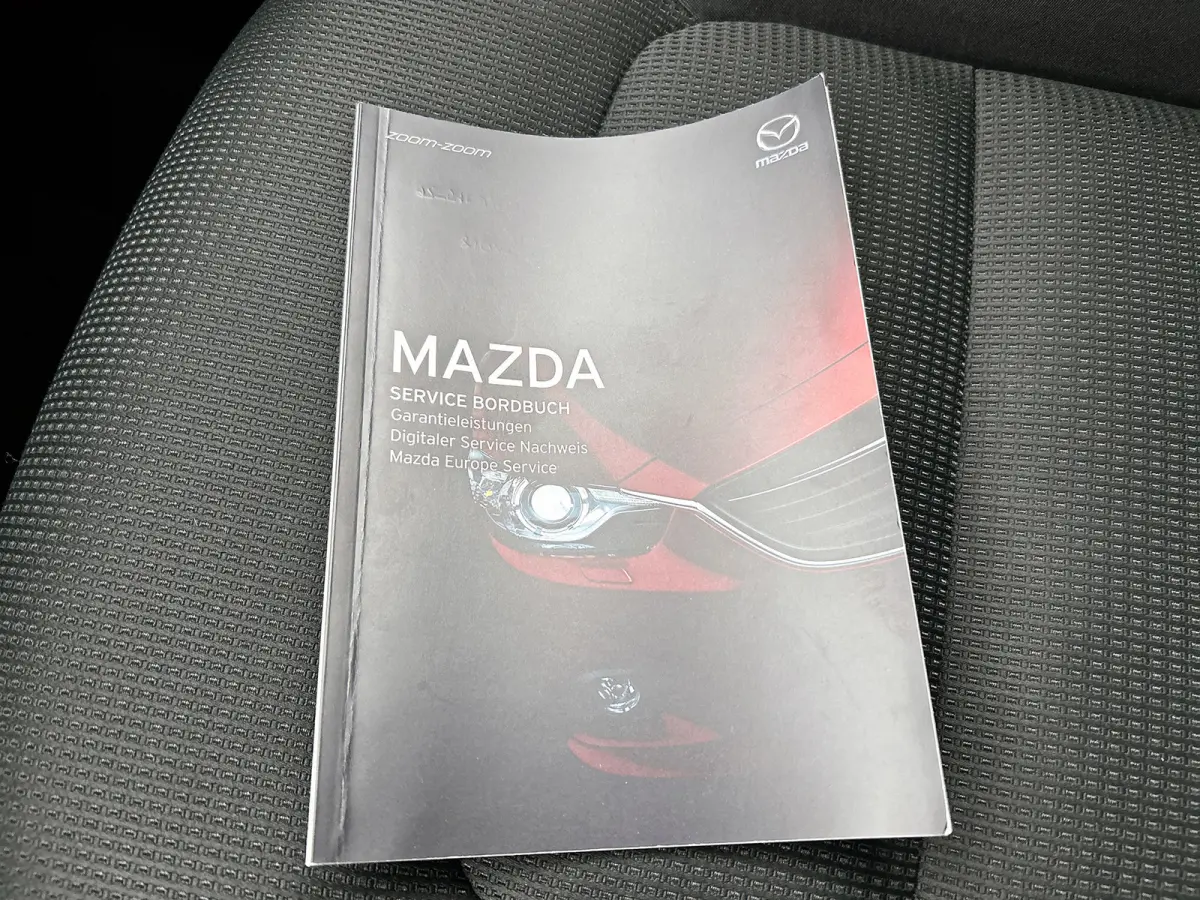 2.0 SkyActiv-G 165 TS EXPORT PRICE!/ LEES TEKST (Navi, Trekhaak, Climate Con, Cruise Con, Etc)
