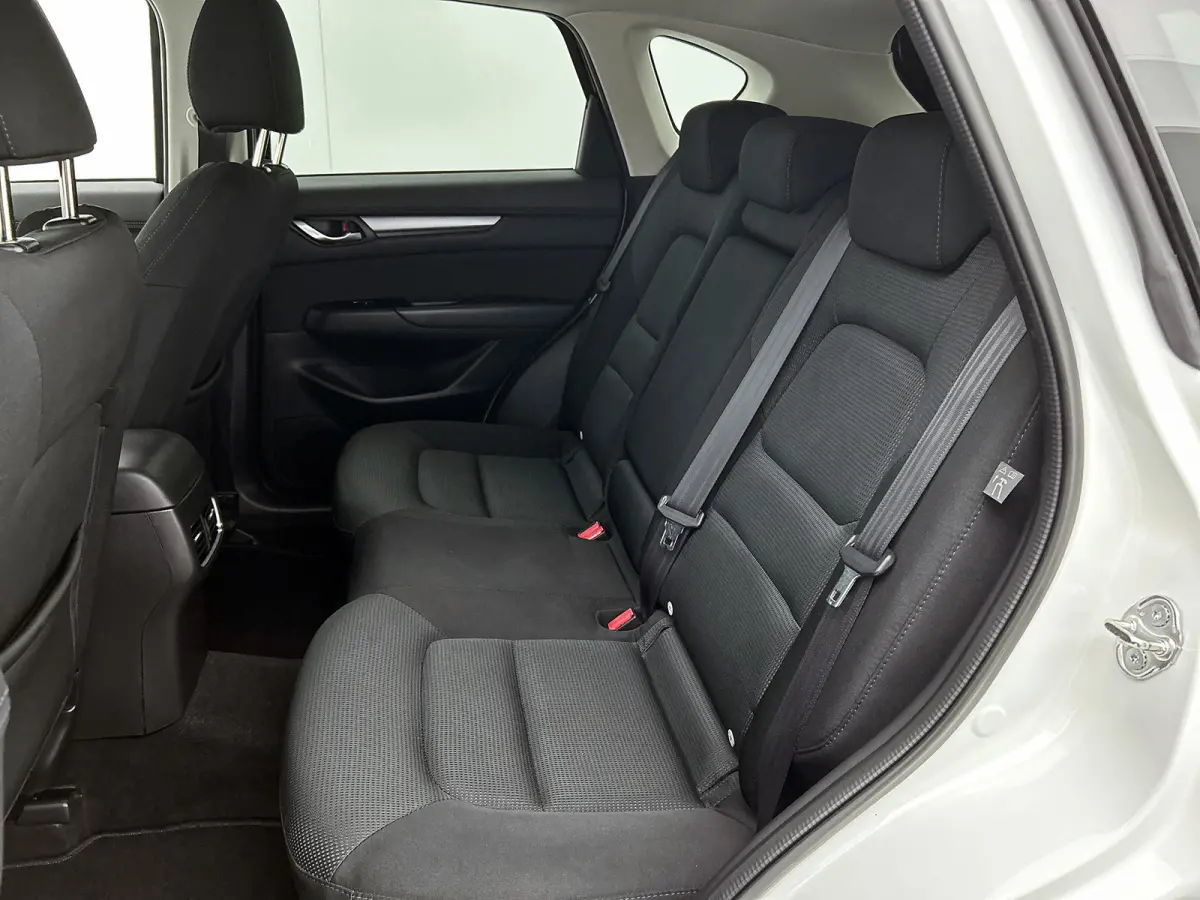 2.0 SkyActiv-G 165 TS EXPORT PRICE!/ LEES TEKST (Navi, Trekhaak, Climate Con, Cruise Con, Etc)