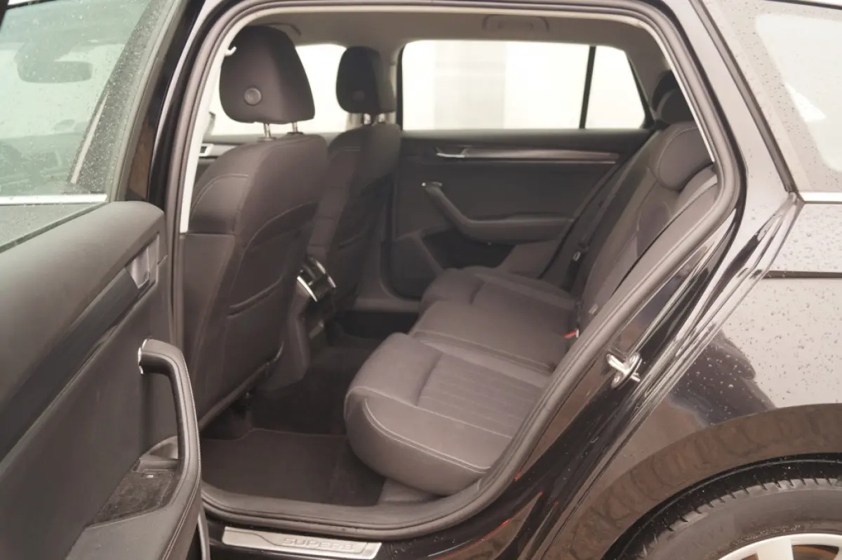 1.5 TSI 150pk DSG Business Edition Plus -NAVI-ECC-