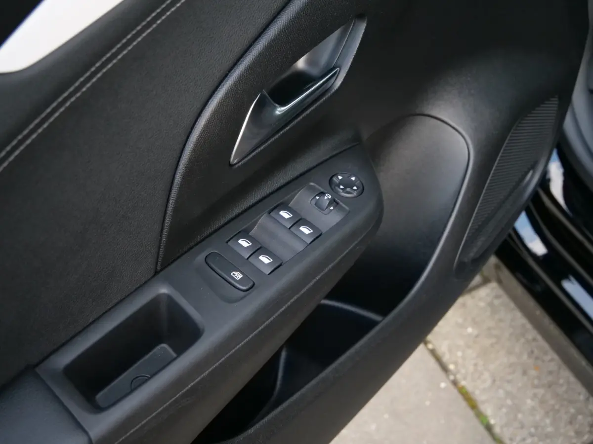 1.2 Turbo 100pk GS-line LED / Camera / Apple Carplay