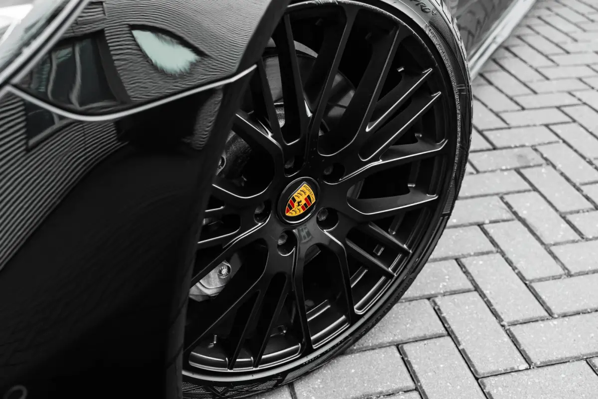 2.9 4 E-Hybrid Platinum Edition 470PK | Bose Audio | Sport Chrono | Panorama Dak | Soft Close | Matrix LED Koplampen | Luchtvering
