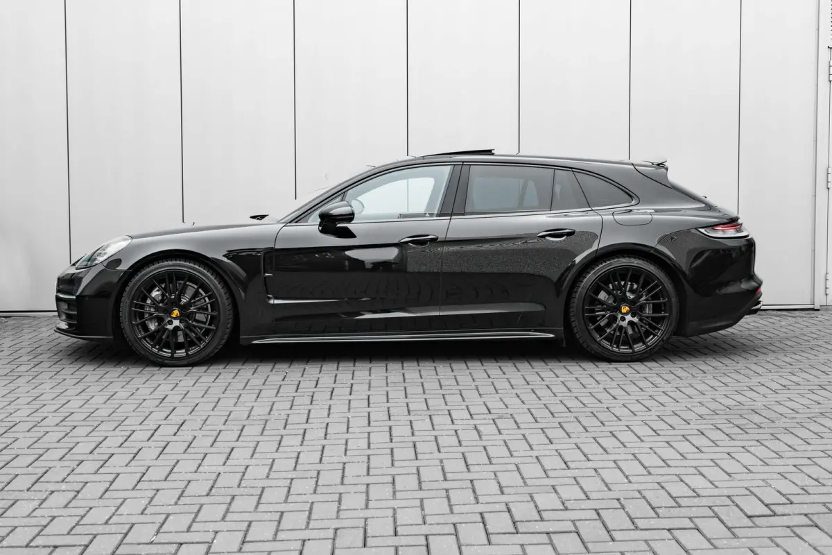 2.9 4 E-Hybrid Platinum Edition 470PK | Bose Audio | Sport Chrono | Panorama Dak | Soft Close | Matrix LED Koplampen | Luchtvering
