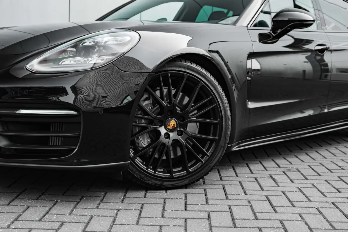 2.9 4 E-Hybrid Platinum Edition 470PK | Bose Audio | Sport Chrono | Panorama Dak | Soft Close | Matrix LED Koplampen | Luchtvering