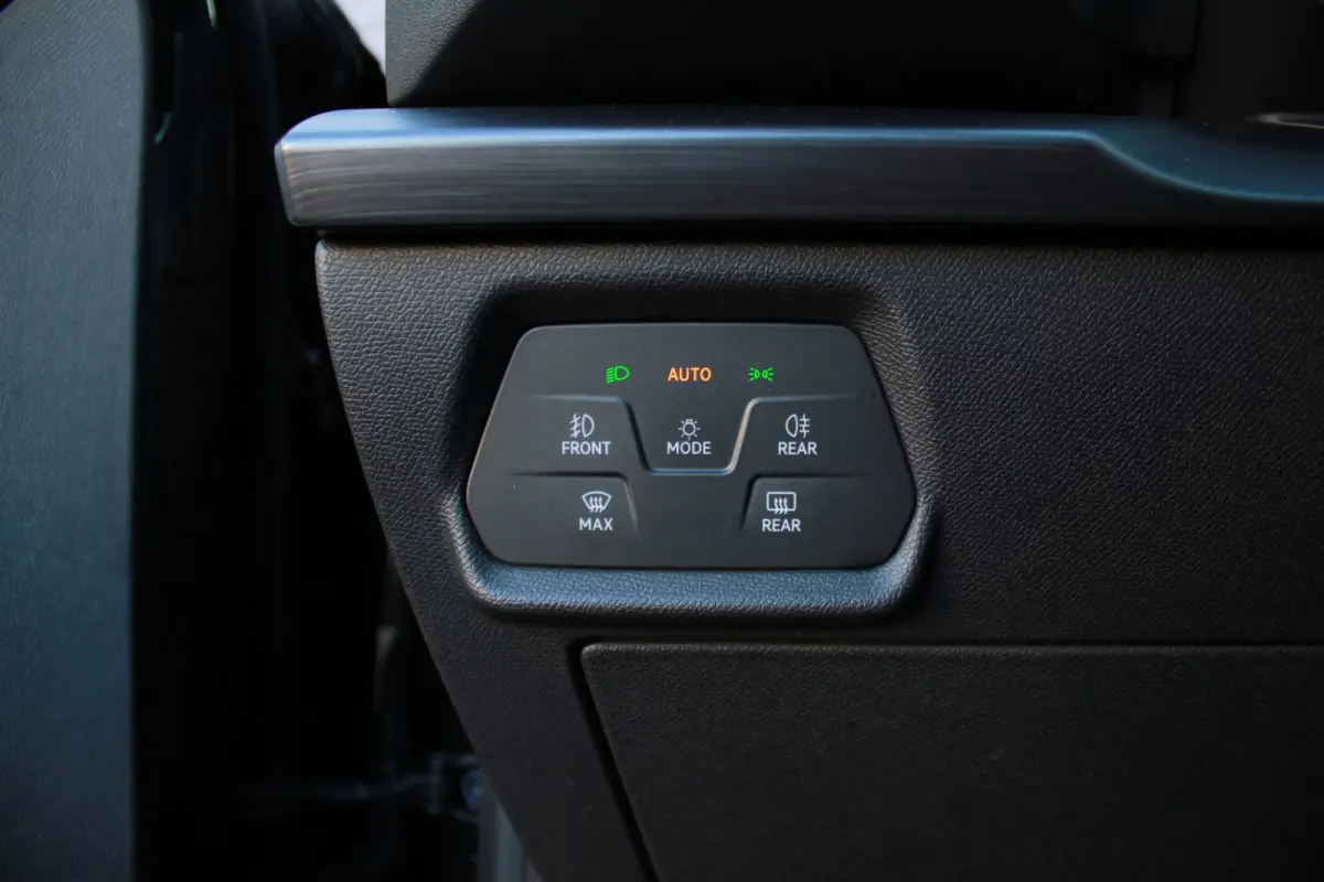 1.4 e-Hybrid VZ Copper Edition