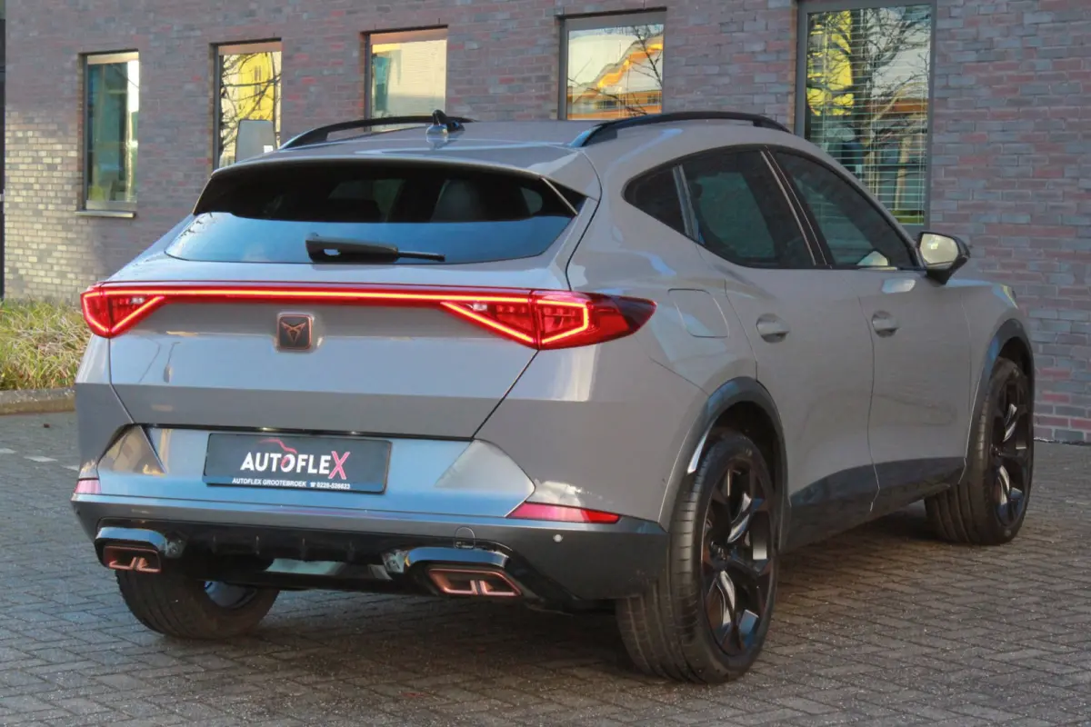1.4 e-Hybrid VZ Copper Edition