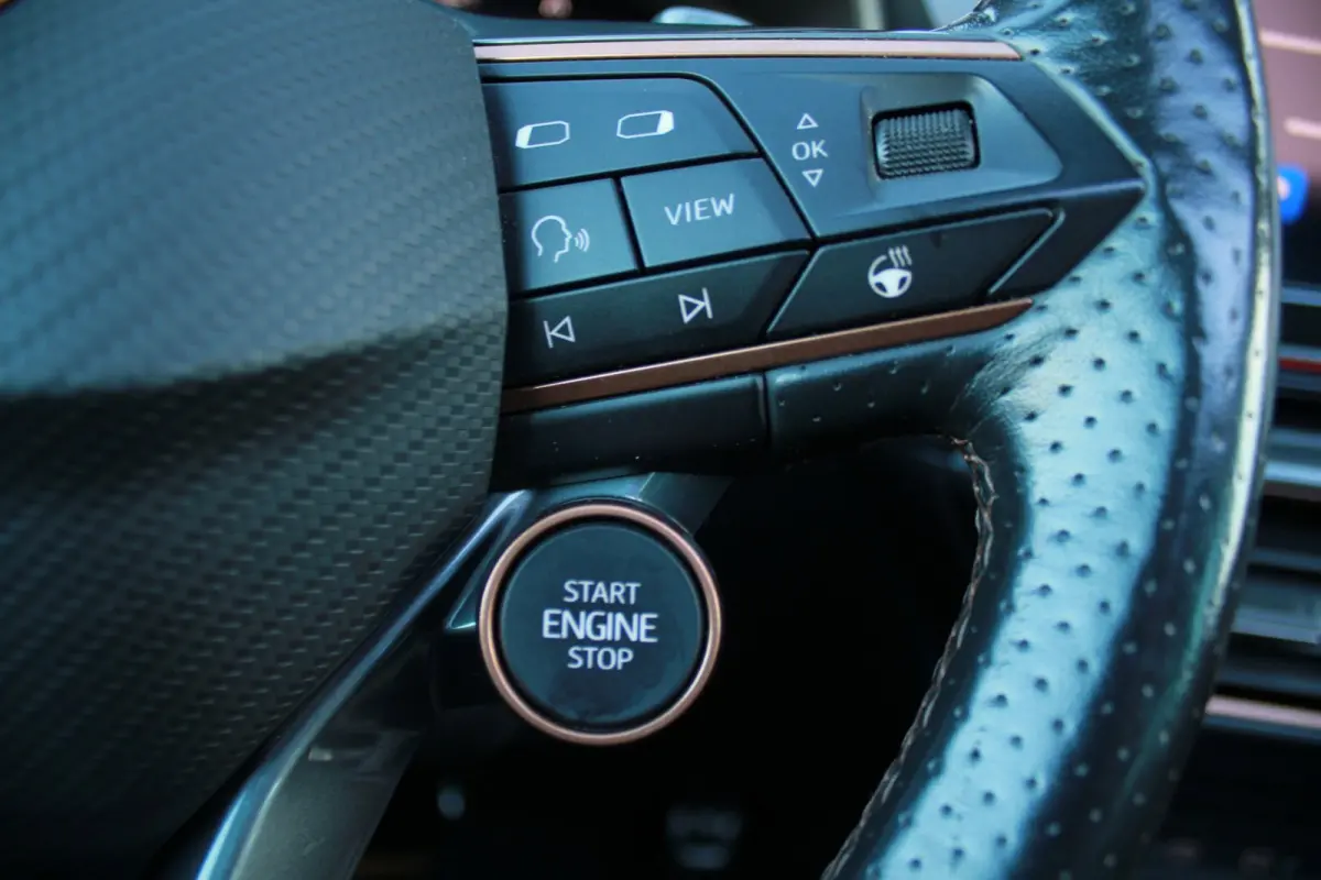 1.4 e-Hybrid VZ Copper Edition
