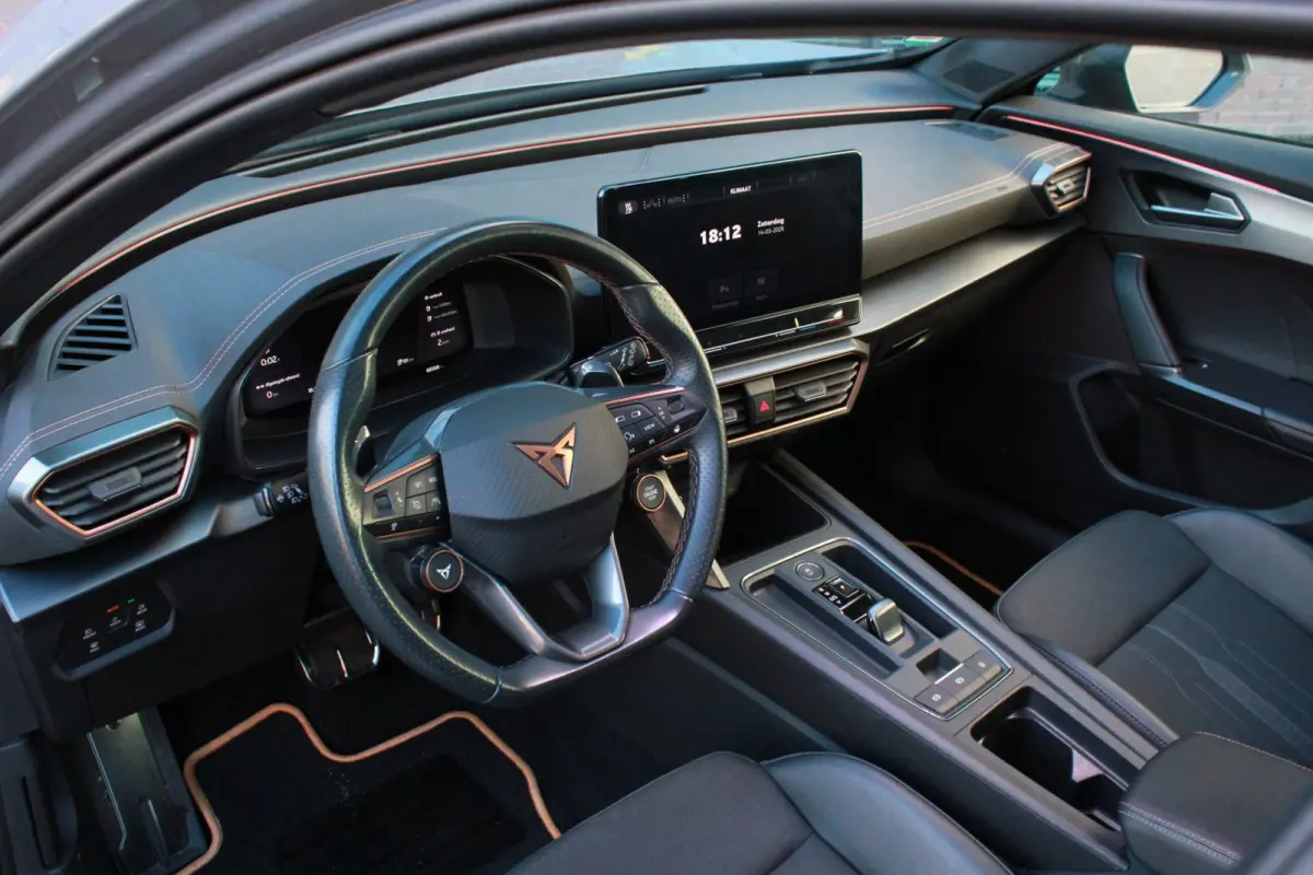 1.4 e-Hybrid VZ Copper Edition