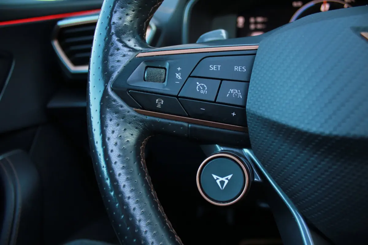 1.4 e-Hybrid VZ Copper Edition