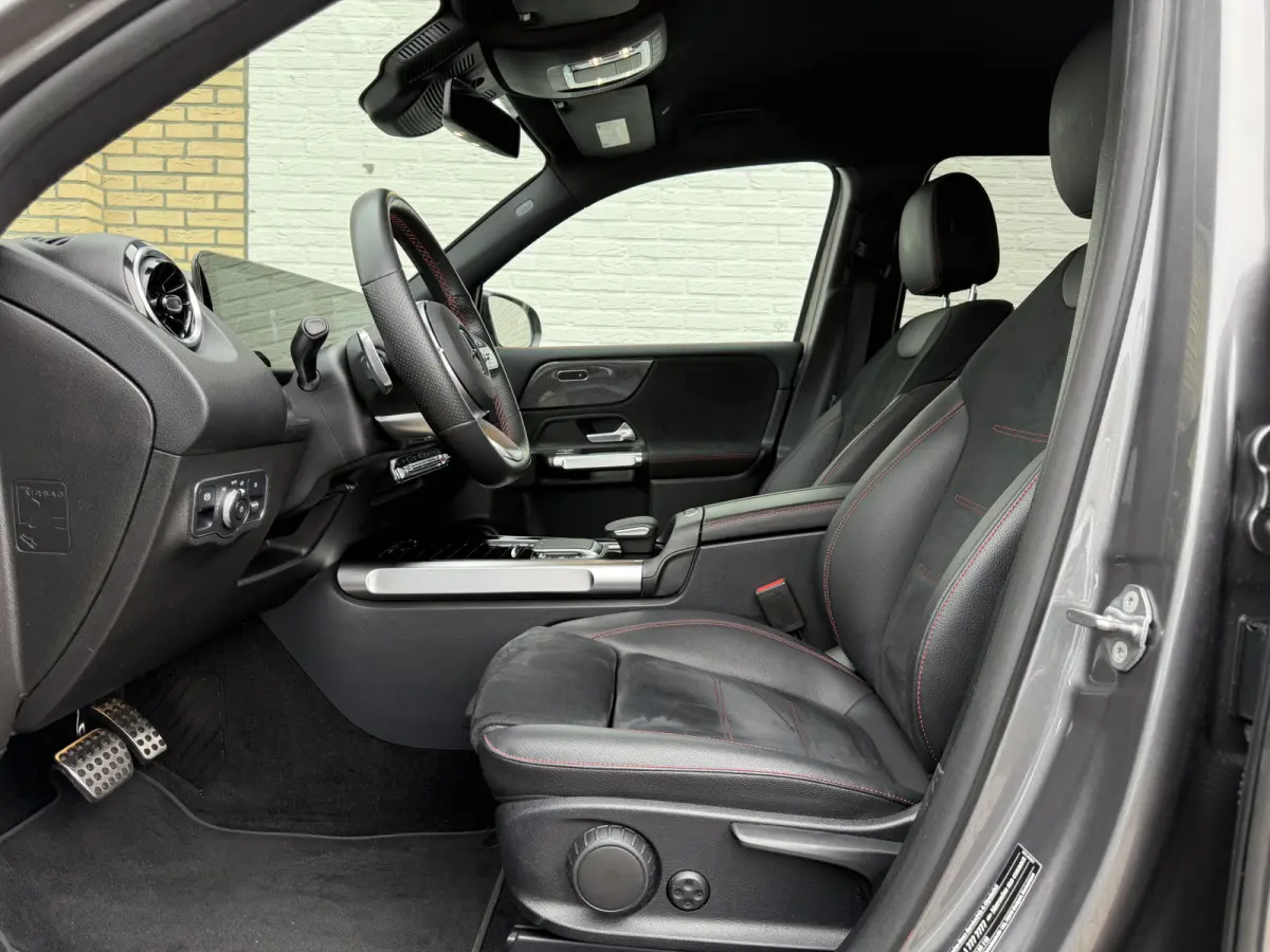 200 Business Solution AMG | Trekhaak | MultiBeam LED | Camera | DAB+ | 19 inch