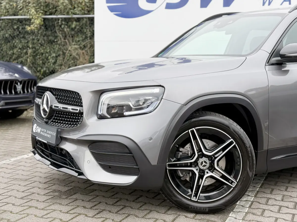 200 Business Solution AMG | Trekhaak | MultiBeam LED | Camera | DAB+ | 19 inch