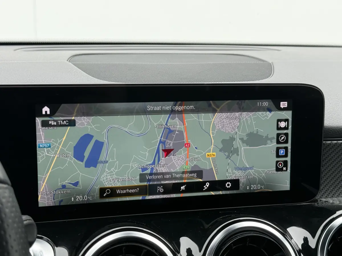 200 Business Solution AMG | Trekhaak | MultiBeam LED | Camera | DAB+ | 19 inch