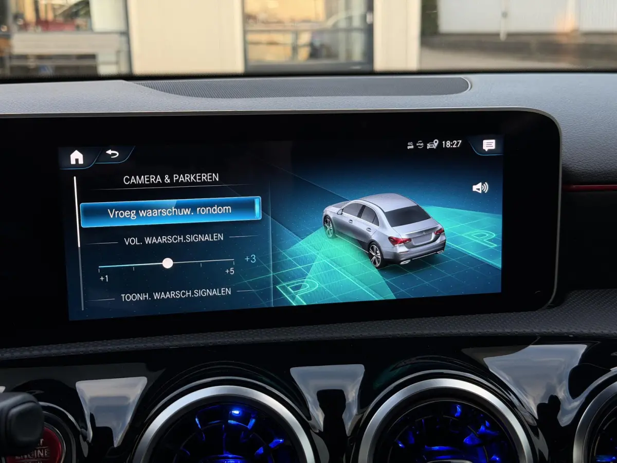 180 Business Solution AMG | Apple Carplay/Camera/18-inch/Navigatie/Trekhaak afn.