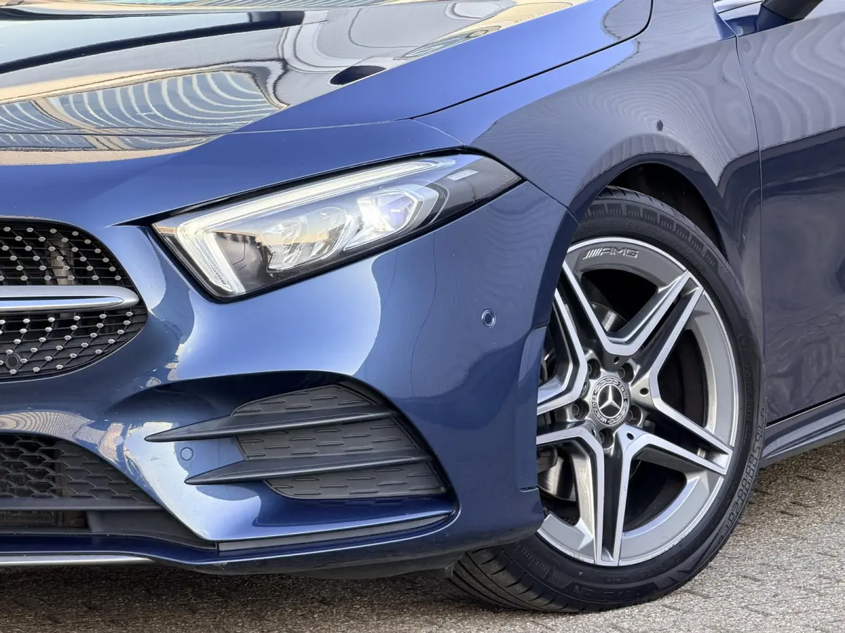 180 Business Solution AMG | Apple Carplay/Camera/18-inch/Navigatie/Trekhaak afn.