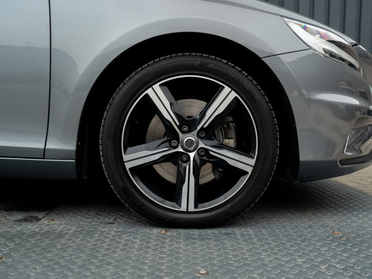 1.5 T3 R-Design | Stoelverwarming | Prijs Rijklaar!!