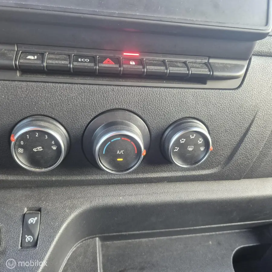 bestel 2.3 dCi 135 L2H2 Airoc/Cruise