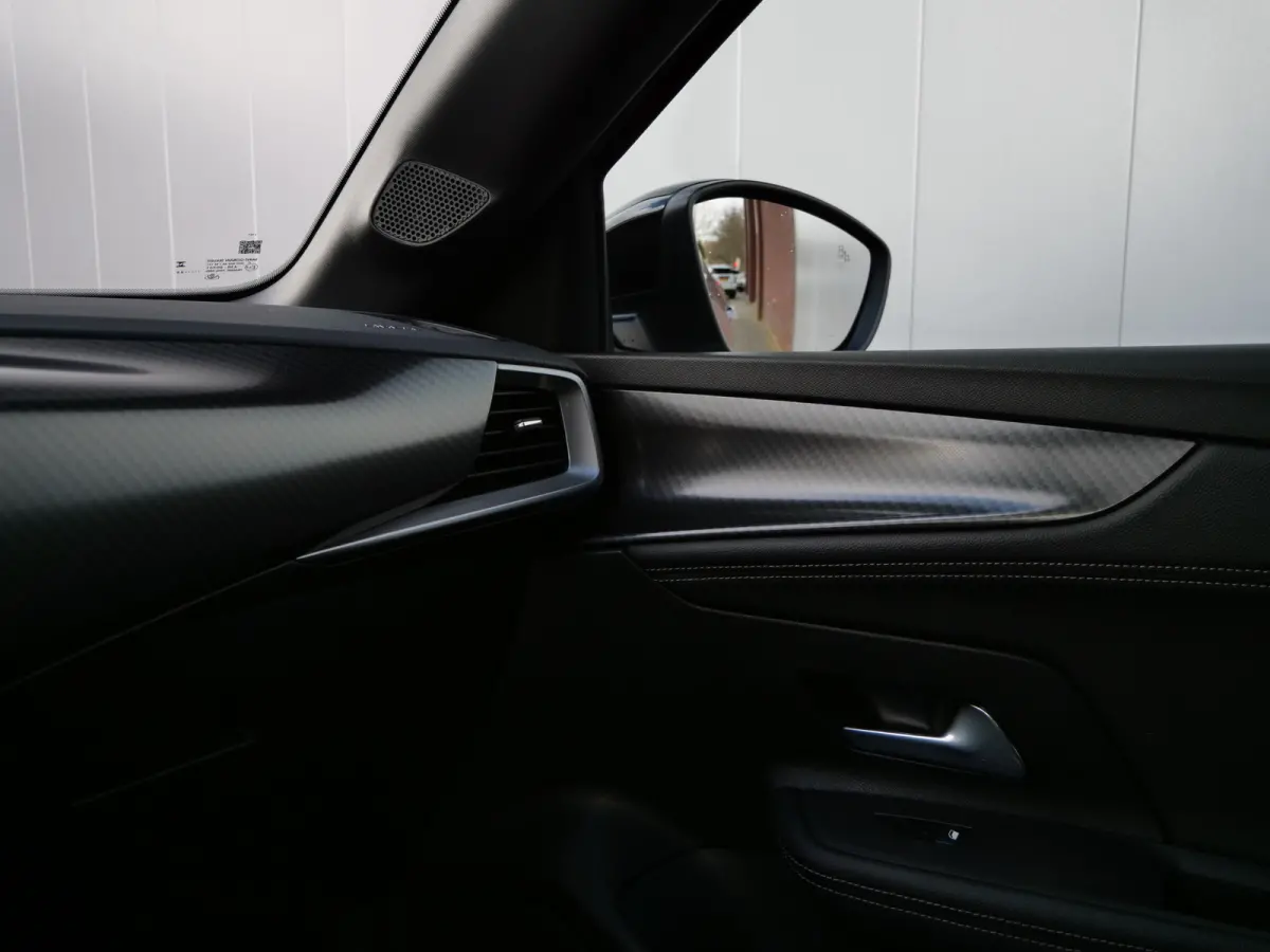 1.2 Turbo 130pk Ultimate Automaat Apple Carplay / Massage Stoel / Adaptive Cruise