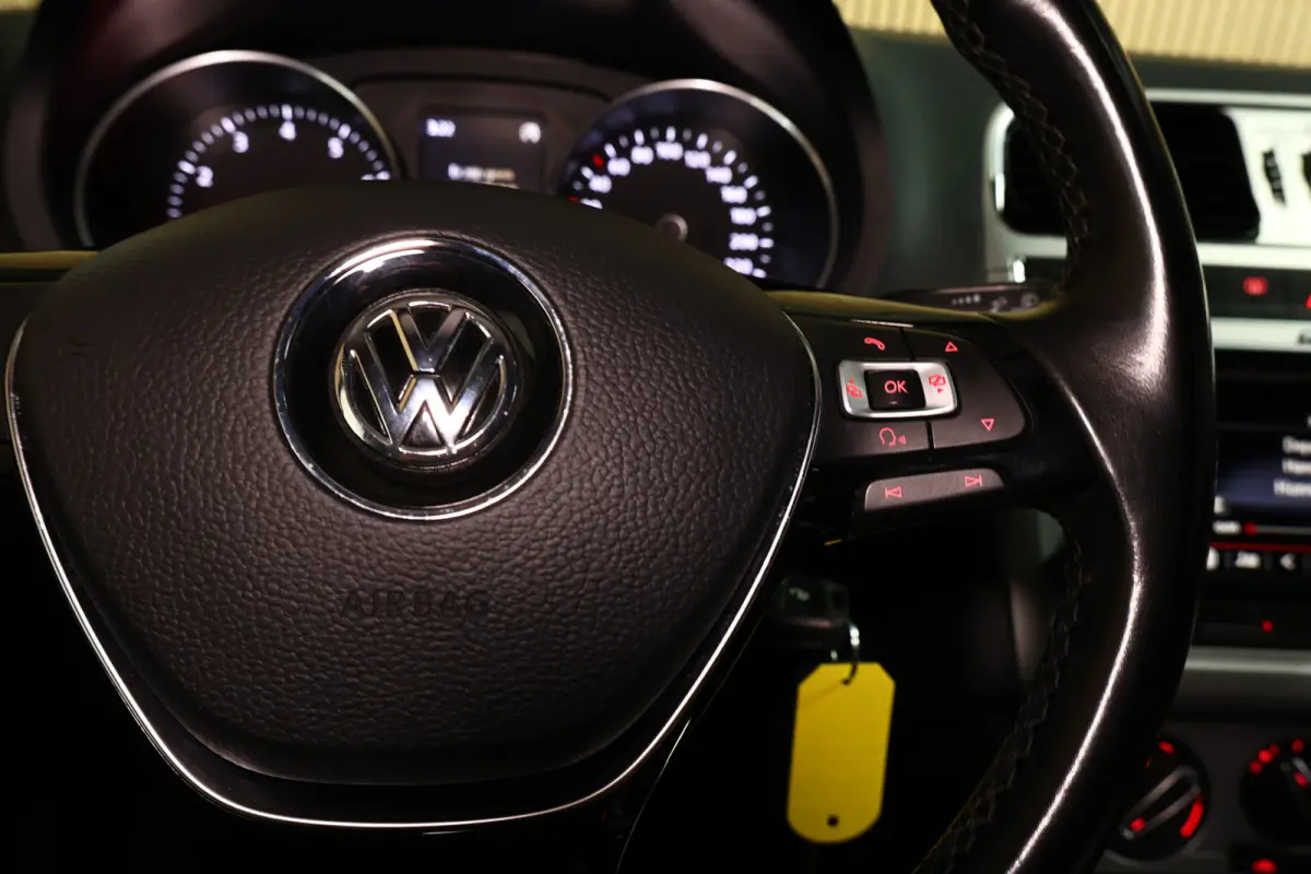 1.0 TSI Highline 90dkm AIRCO ACC STOELVW "16