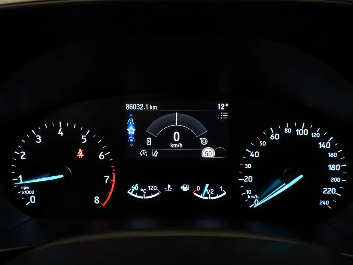 1.0 EcoBoost Trend Business NAVI/WINTERPACK/LED/AGR/ADAPT.CRUISE/16"LMV!