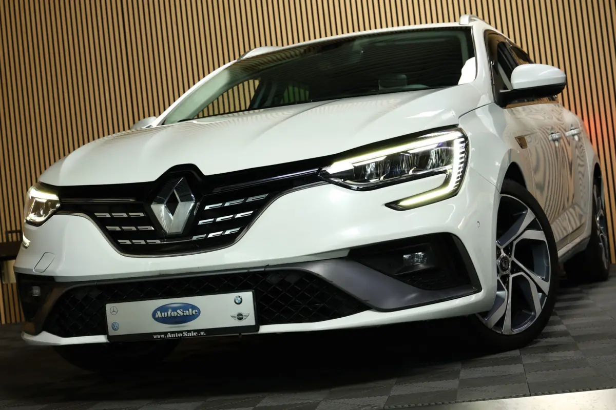 Estate 1.6 Plug-In Hybrid 160 RS Line BOSE CARPLAY PDC CAMERA "21
