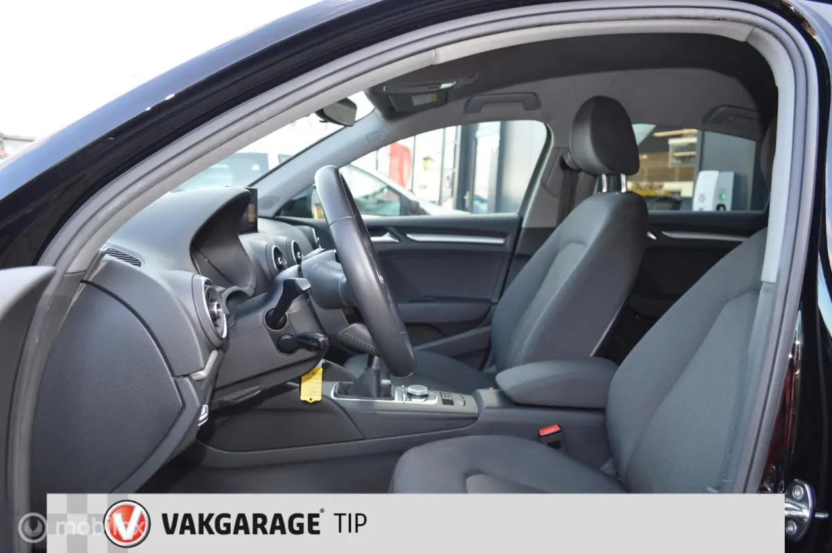 30 TFSI Pro Line Carplay/Android auto