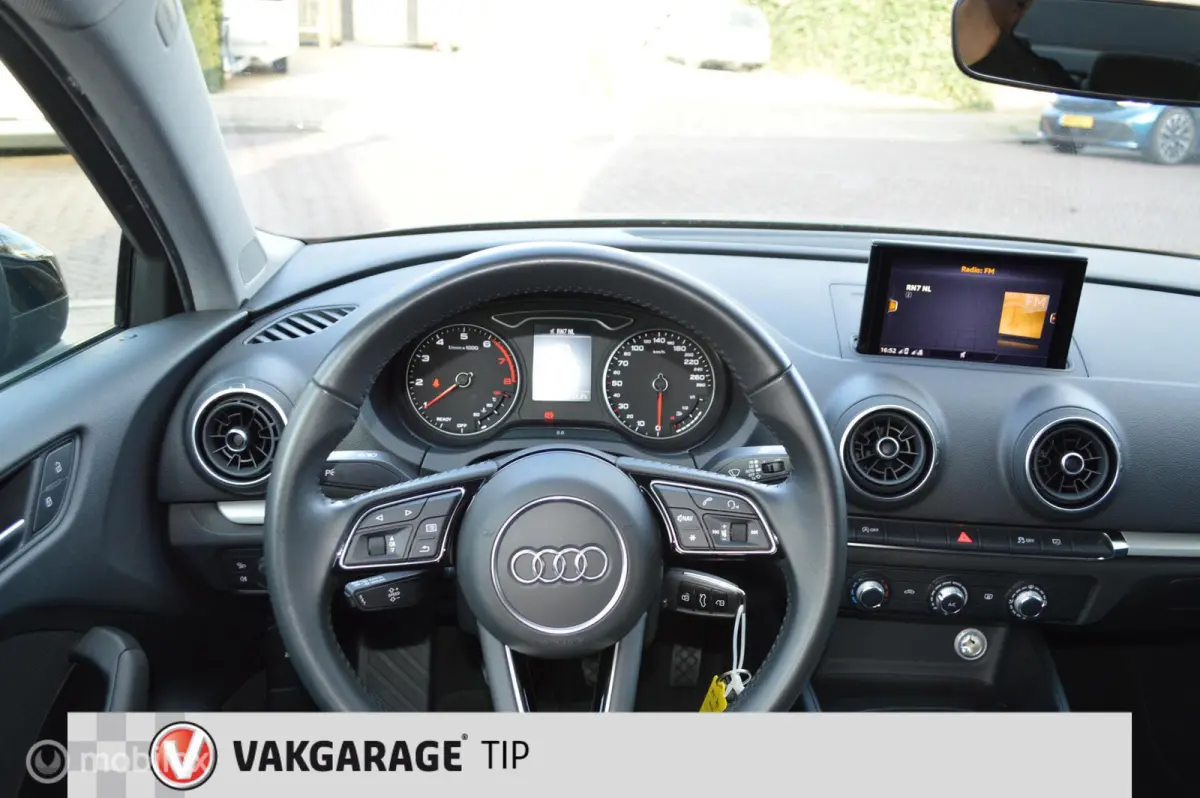 30 TFSI Pro Line Carplay/Android auto
