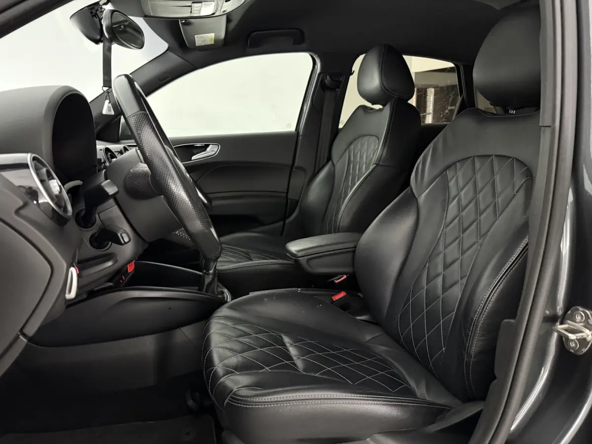 SB 1.0 TFSI Advance Sport S-Line | Clima | Cruise | Navi | Parkeersens. | Keyless | NAP