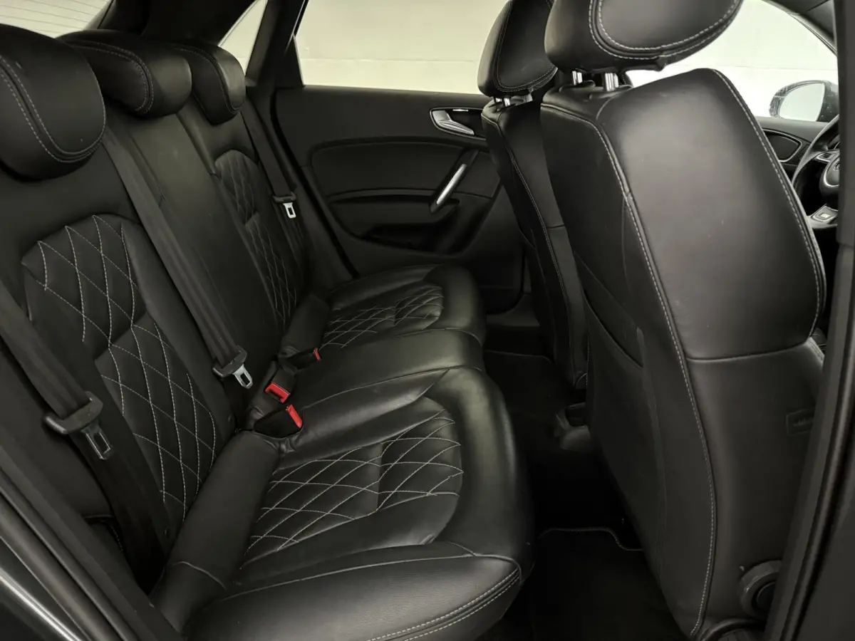 SB 1.0 TFSI Advance Sport S-Line | Clima | Cruise | Navi | Parkeersens. | Keyless | NAP
