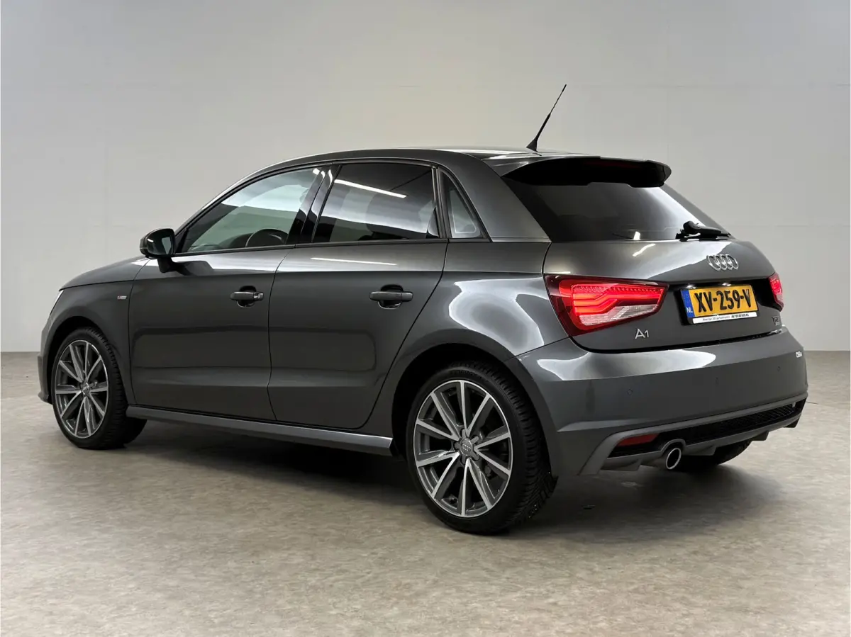 SB 1.0 TFSI Advance Sport S-Line | Clima | Cruise | Navi | Parkeersens. | Keyless | NAP