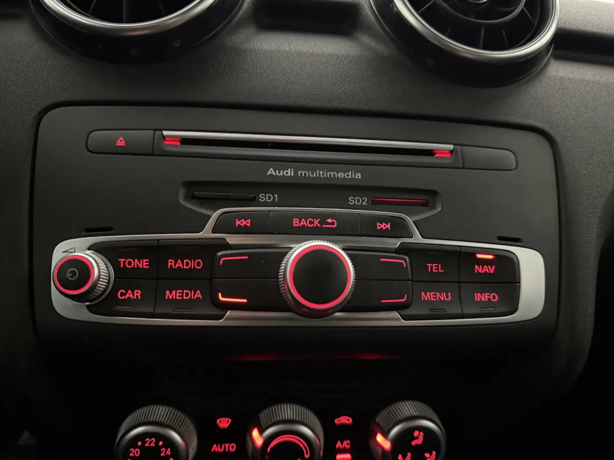 SB 1.0 TFSI Advance Sport S-Line | Clima | Cruise | Navi | Parkeersens. | Keyless | NAP
