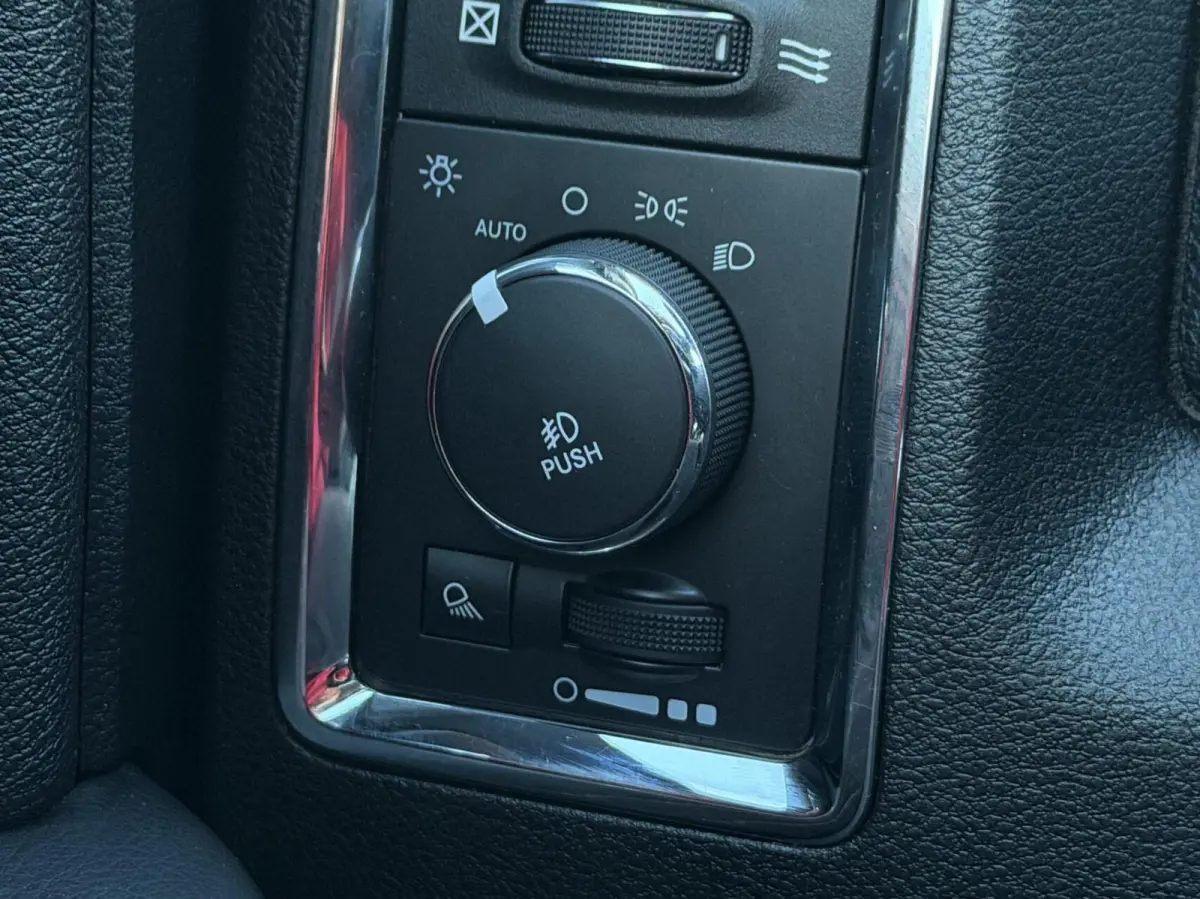1500 5.7 V8 Hemi Laramie| Vol opties| LPG/G3|