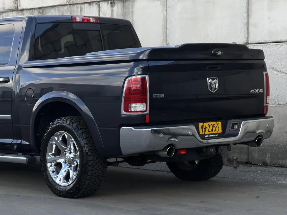1500 5.7 V8 Hemi Laramie| Vol opties| LPG/G3|