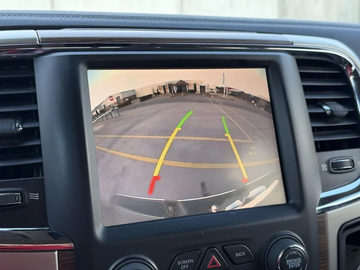 1500 5.7 V8 Hemi Laramie| Vol opties| LPG/G3|