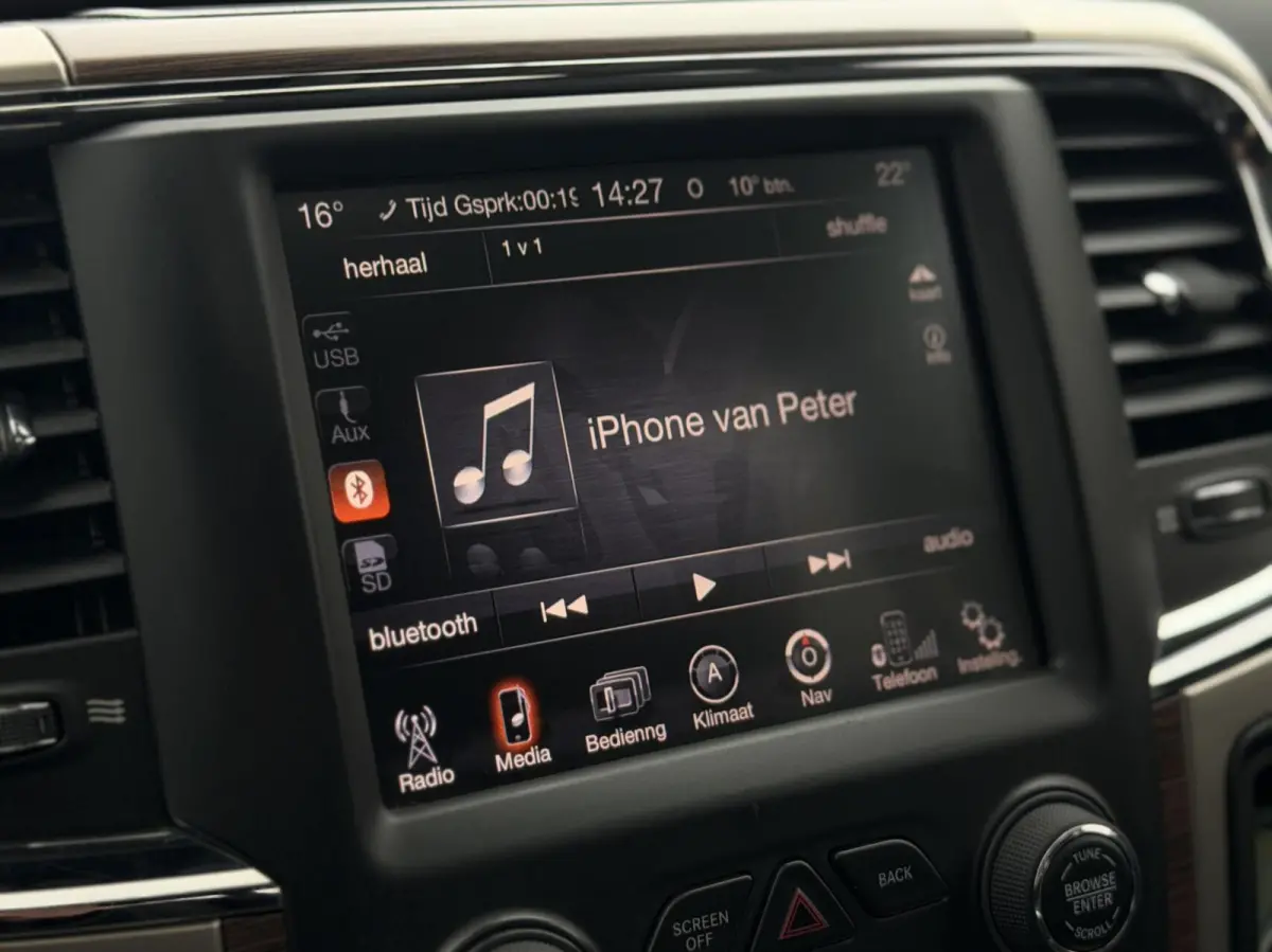 1500 5.7 V8 Hemi Laramie| Vol opties| LPG/G3|