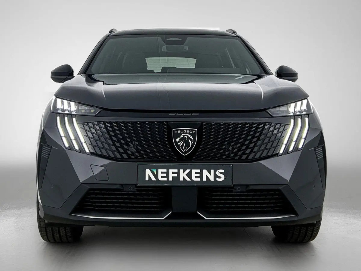 GT Plug-in Hybrid 195 e-DCS7 | Voorraad Model | Navigatie | Panoramisch Schuifdak | Elektrisch Verstelbare Voorstoelen | 360 °C Camera | Handsfree Kofferbak |