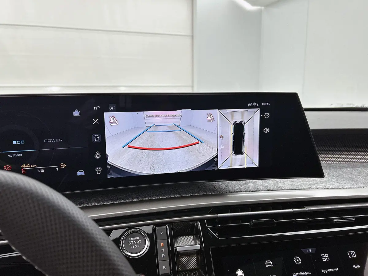 GT Plug-in Hybrid 195 e-DCS7 | Voorraad Model | Navigatie | Panoramisch Schuifdak | Elektrisch Verstelbare Voorstoelen | 360 °C Camera | Handsfree Kofferbak |