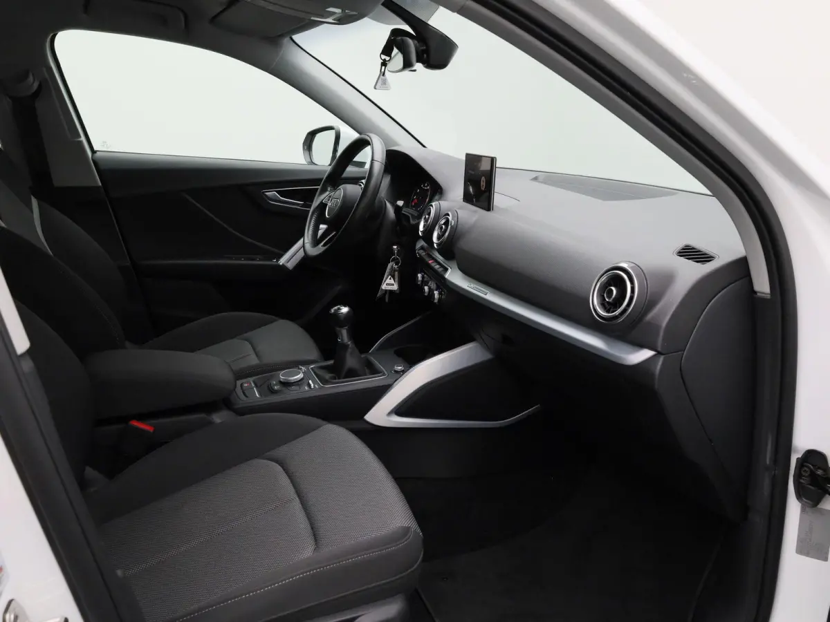 30 TFSI epic 116 PK | S-line | Navigatie | Cruise Control | Trekhaak | Parkeersensoren | Climate Control | Lichtmetalen velgen |