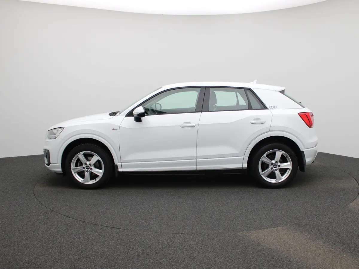 30 TFSI epic 116 PK | S-line | Navigatie | Cruise Control | Trekhaak | Parkeersensoren | Climate Control | Lichtmetalen velgen |